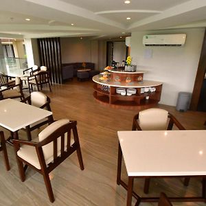 Canyon Hotels & Resorts Boracay